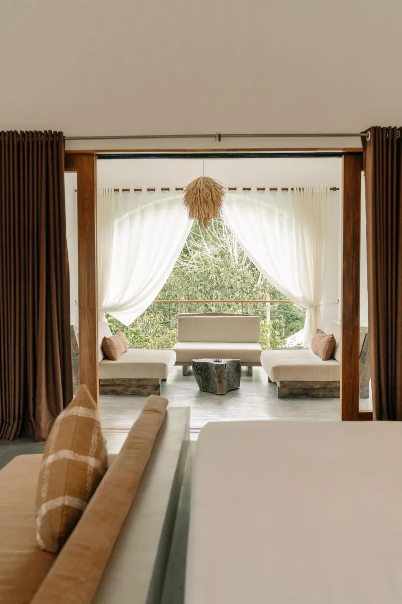 Daybed lounge looking out to the trees